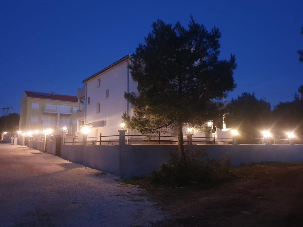 Apartments Villa M&M 2 Bibinje Exterior foto